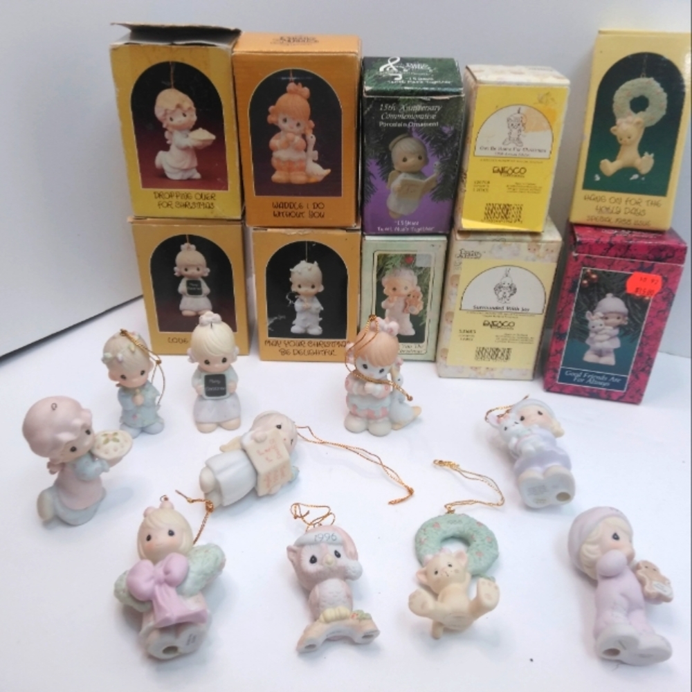 Precious Moments Lot of 10 Christmas Ornaments No Cracks or Chips Boxes included